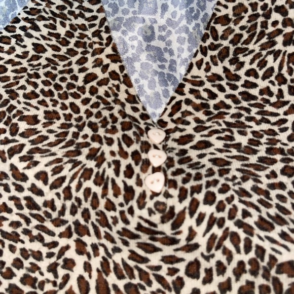 Vintage Forever 21 Fuzzy Leopard Print Halter Crop Top - Picture 5 of 8